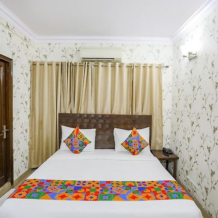 Fabexpress Jpm Harshdeep Hotel New Delhi Exterior photo