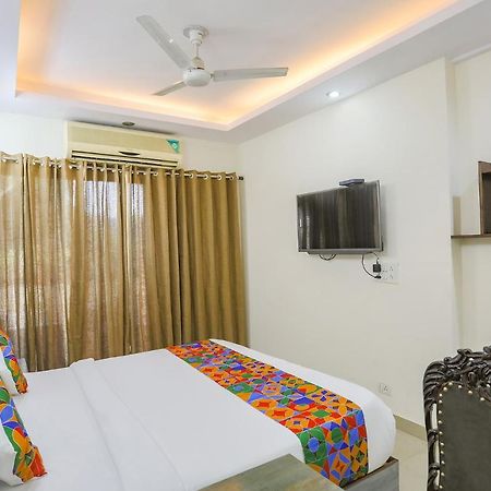 Fabexpress Jpm Harshdeep Hotel New Delhi Exterior photo