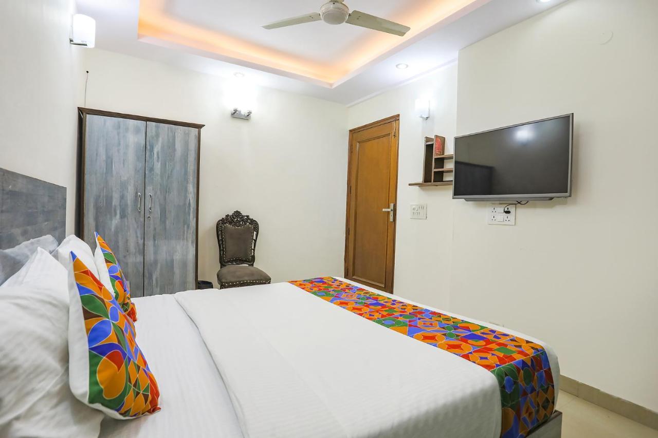 Fabexpress Jpm Harshdeep Hotel New Delhi Exterior photo