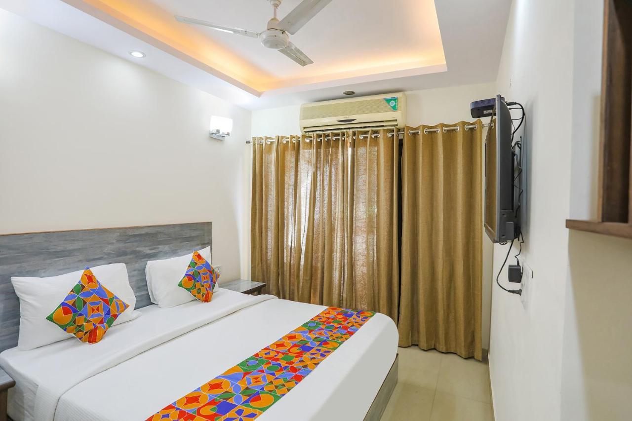 Fabexpress Jpm Harshdeep Hotel New Delhi Exterior photo